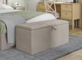 Octavia Velvet-Finish Blanket Box