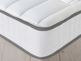 Silentnight Healthy Growth Junior Mattress image