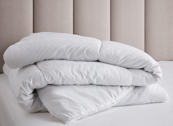 Buy Dreams Anti-Allergy 10.5 Tog Duvet Today With Free Delivery