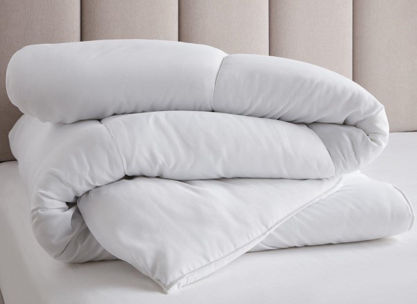 Silentnight Hibernate 135 Tog Duvet second priority image