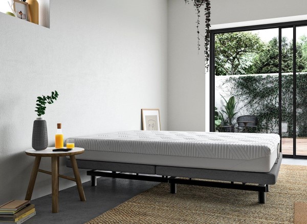Sleepmotion 400i Adjustable Platform Bed Frame third priority image