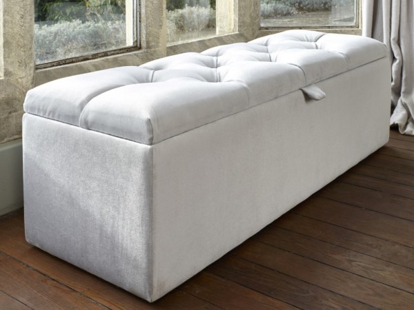 Staples and Co Regent Bedding Box alternate view